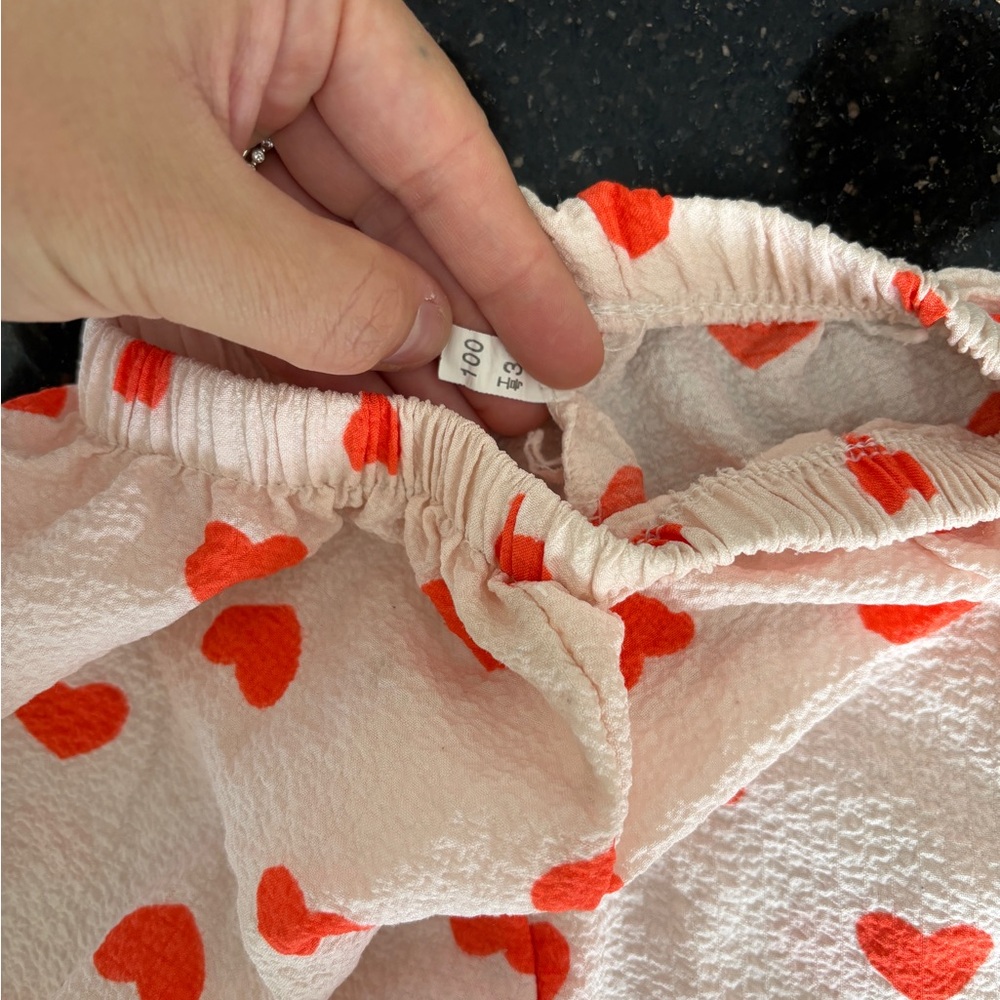 Light pink Pants with Red Heart Pattern - Picture 2 of 3